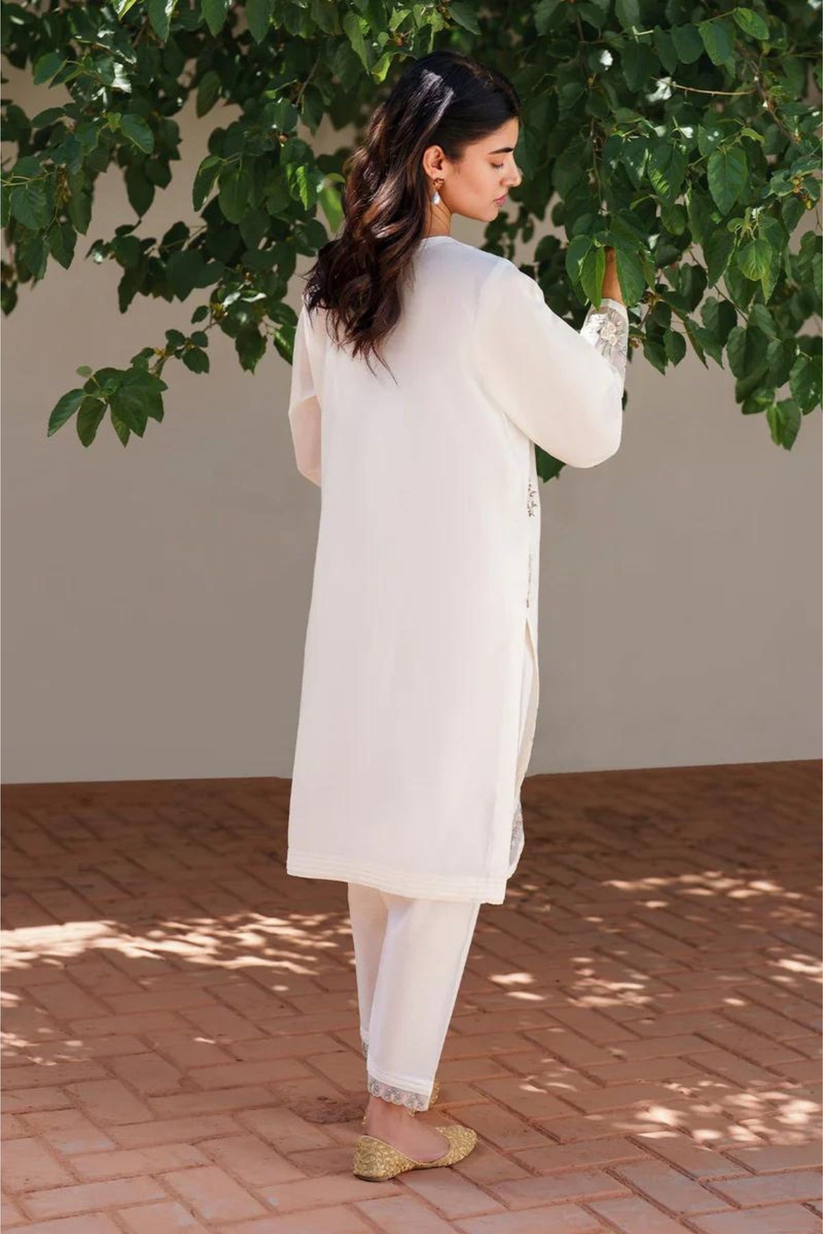 Pakistani Readymade Salwar Kameez 