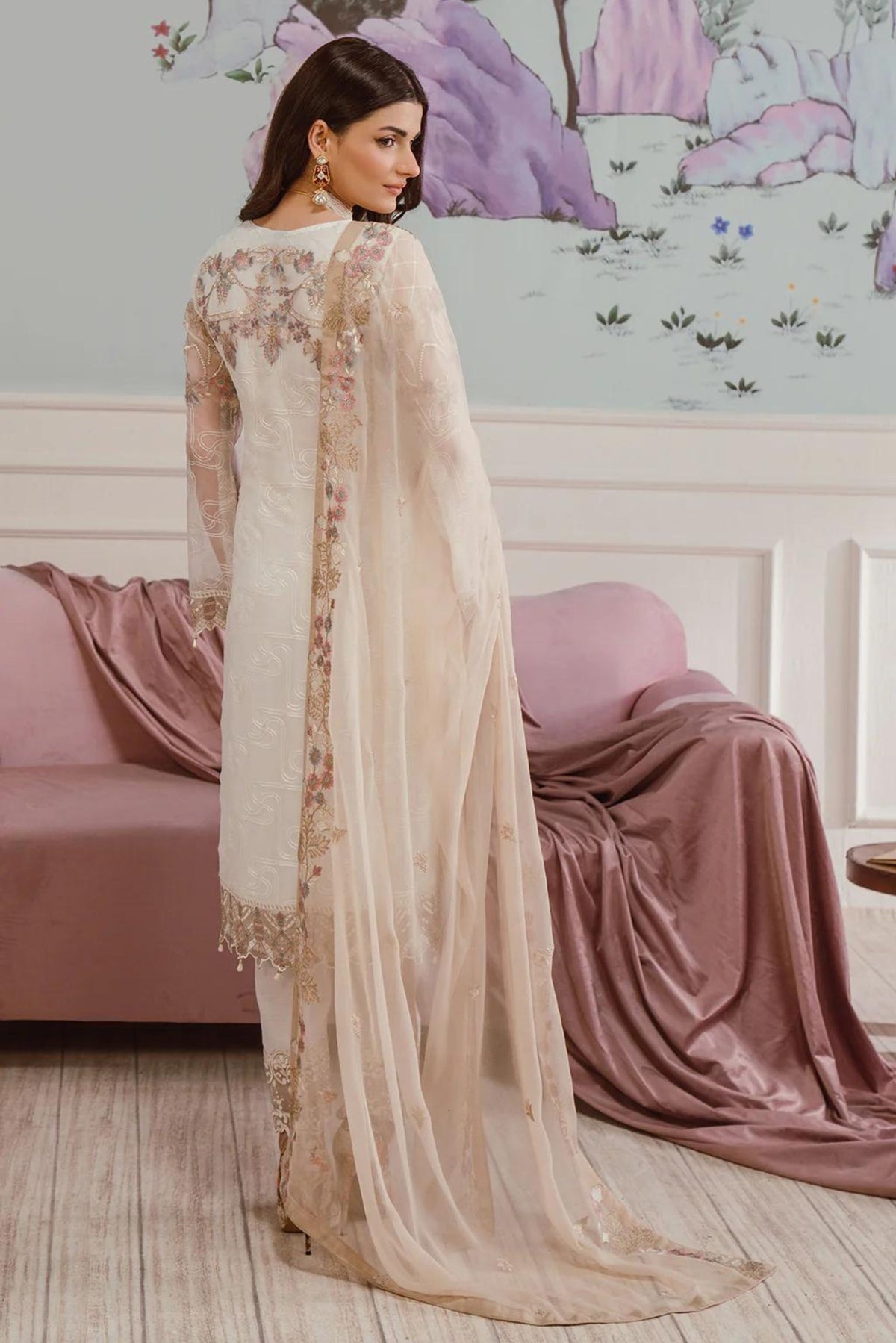 Pakistani Formal Wedding Attire For Women In Sydney AU