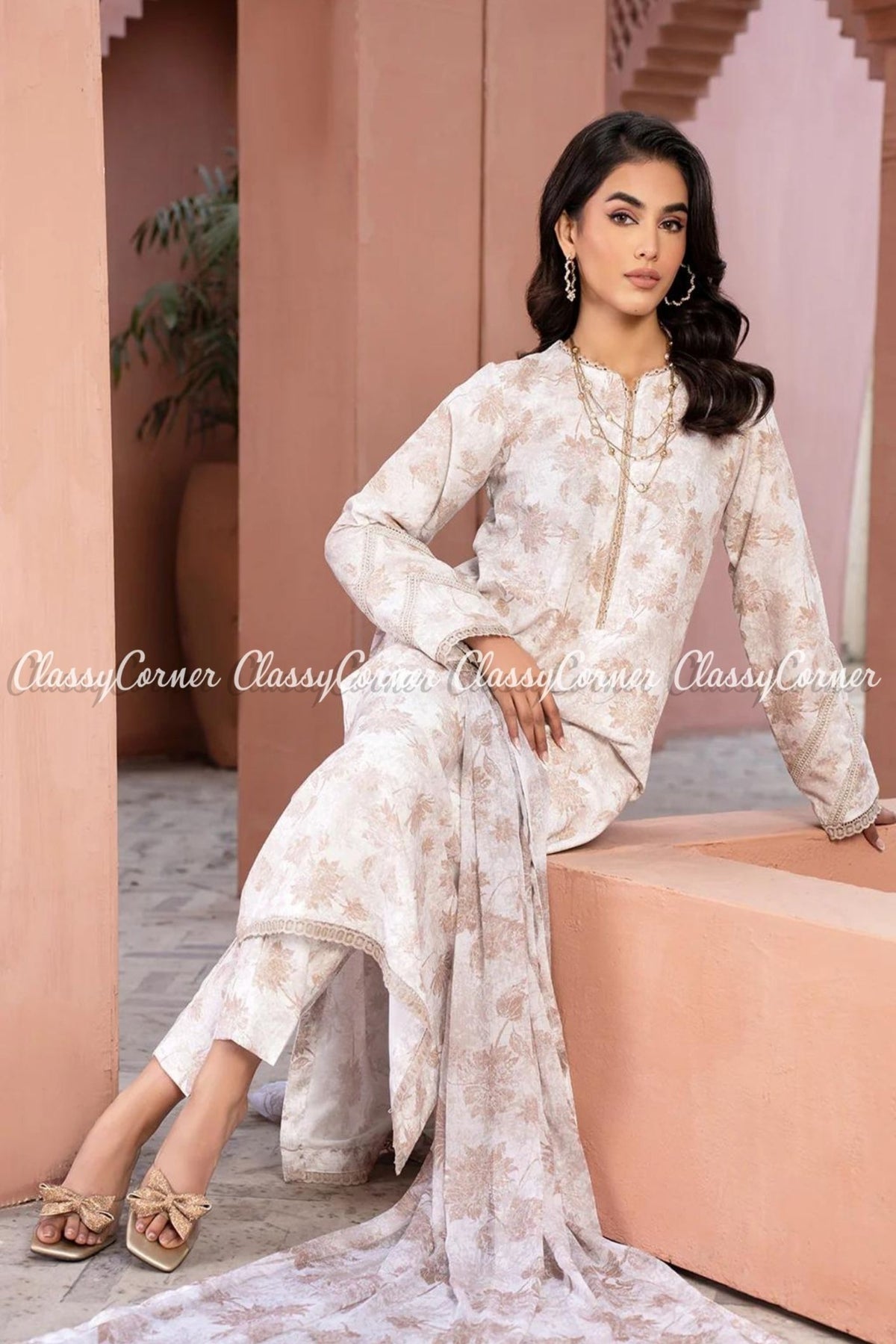 Pakistani Readymade Suits Online for weddings