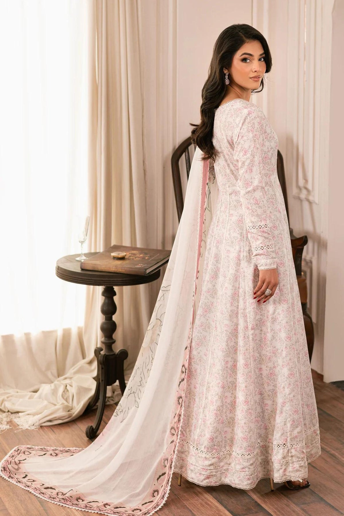 Fancy Pakistani Dress For Get Togethers