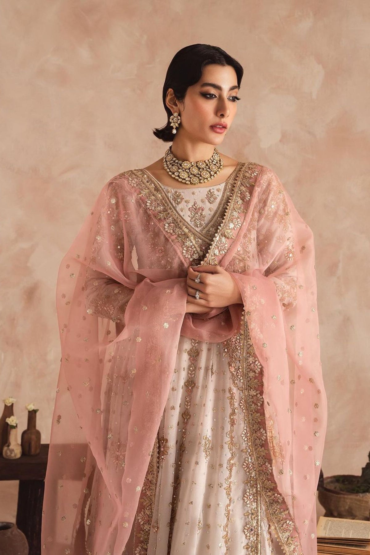 Pakistani Ladies Wedding Outfits