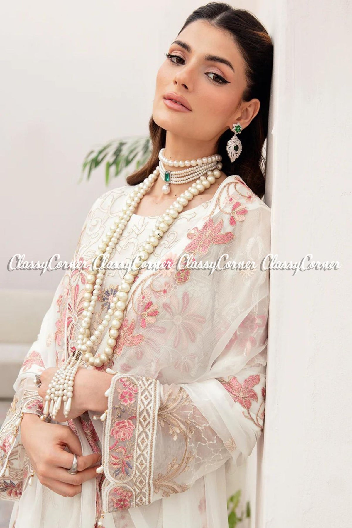 pakistani wedding outfits websites