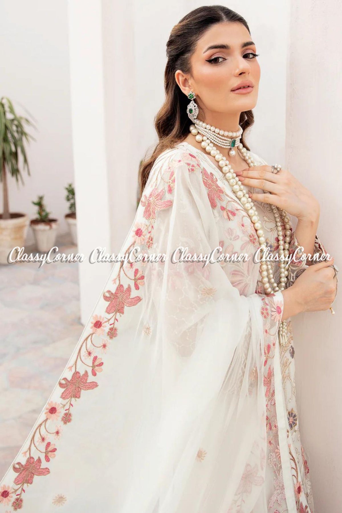 pakistani wedding outfits websites