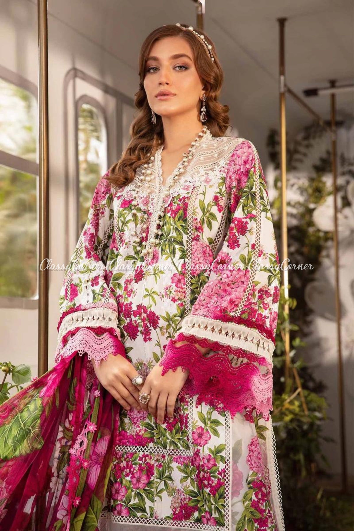 Traditional Pakistani dresses