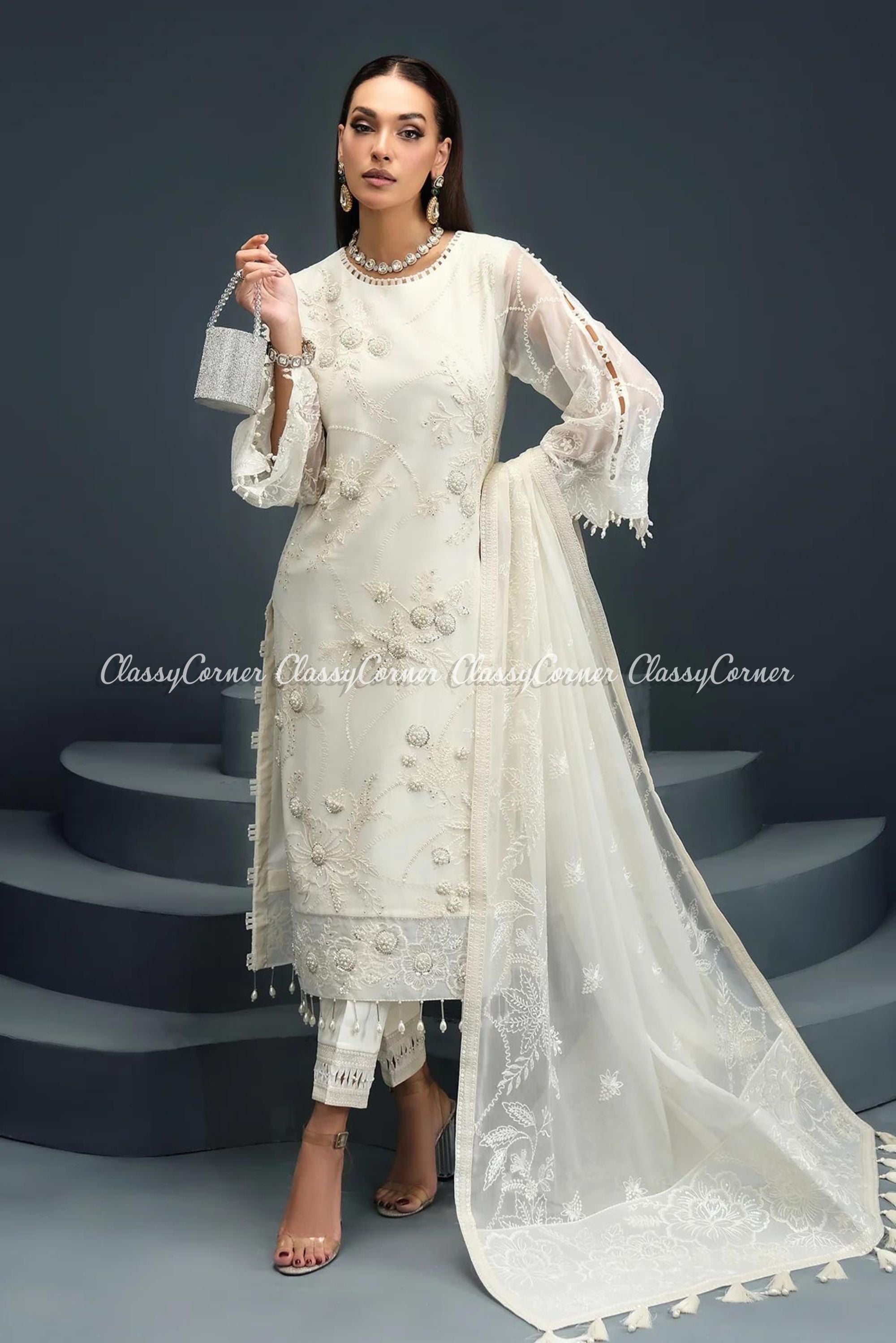 Women's Formal Wear For Pakistani Wedding 