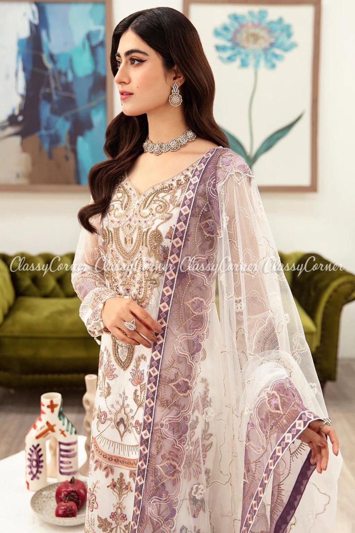 traditional pakistani wedding clothing