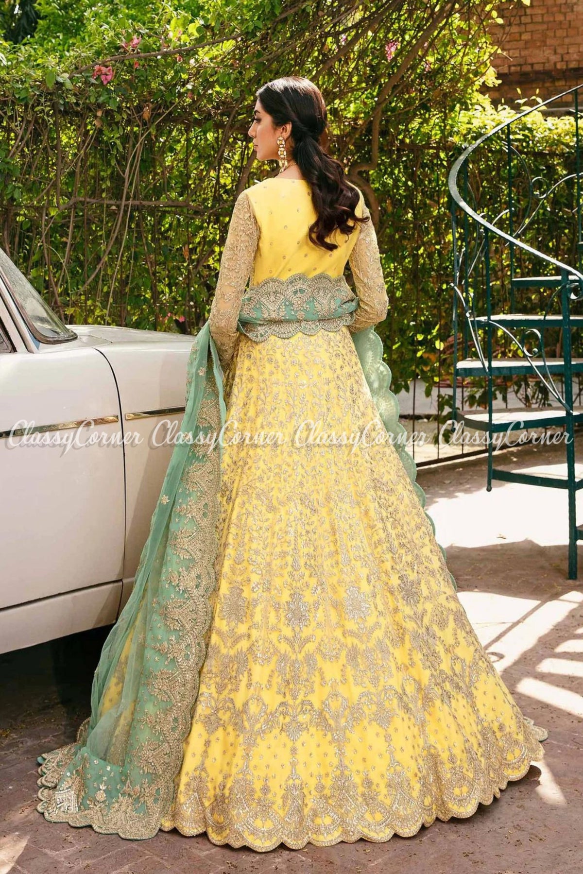 pakistani lehenga for wedding