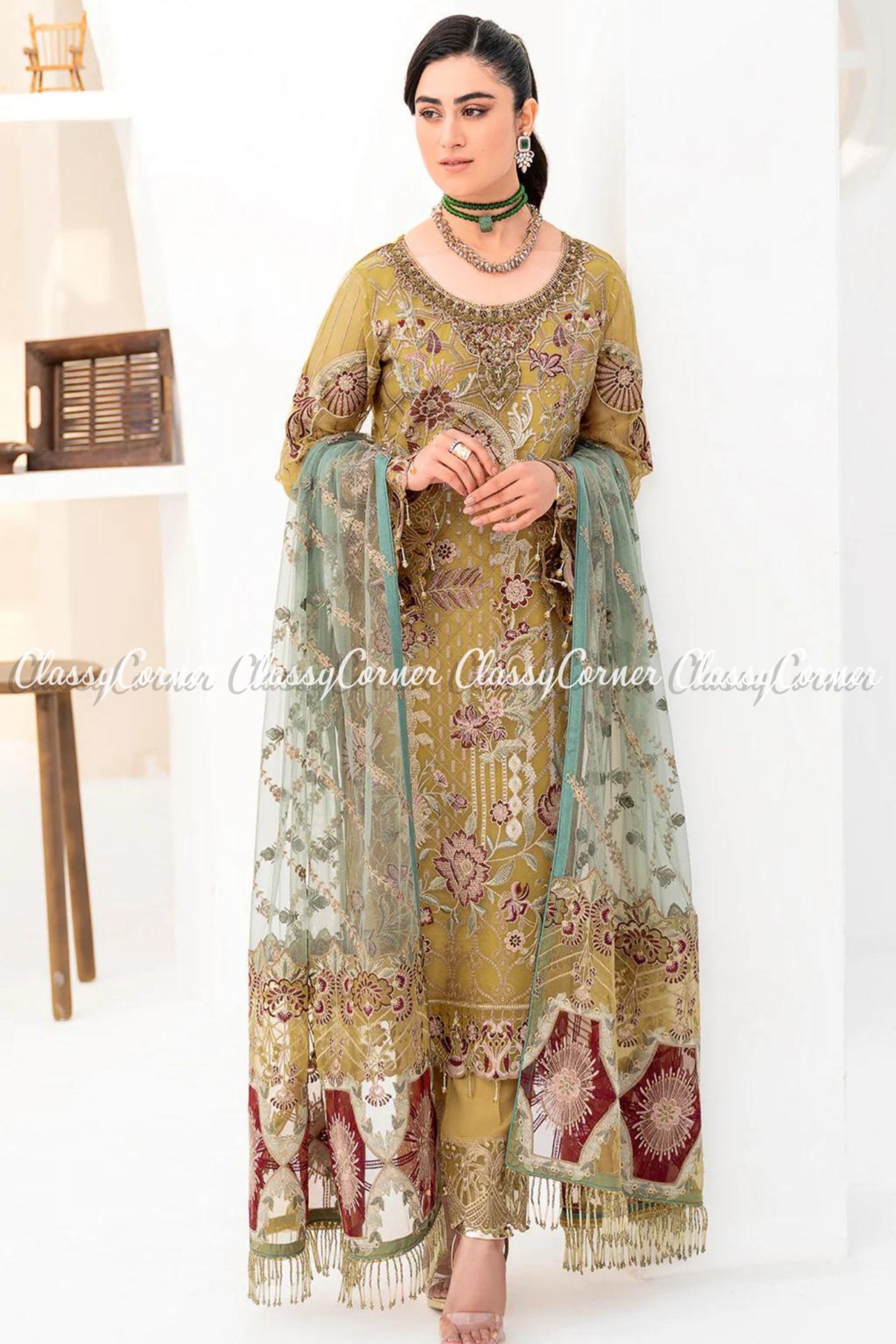 pakistani wedding outfits online