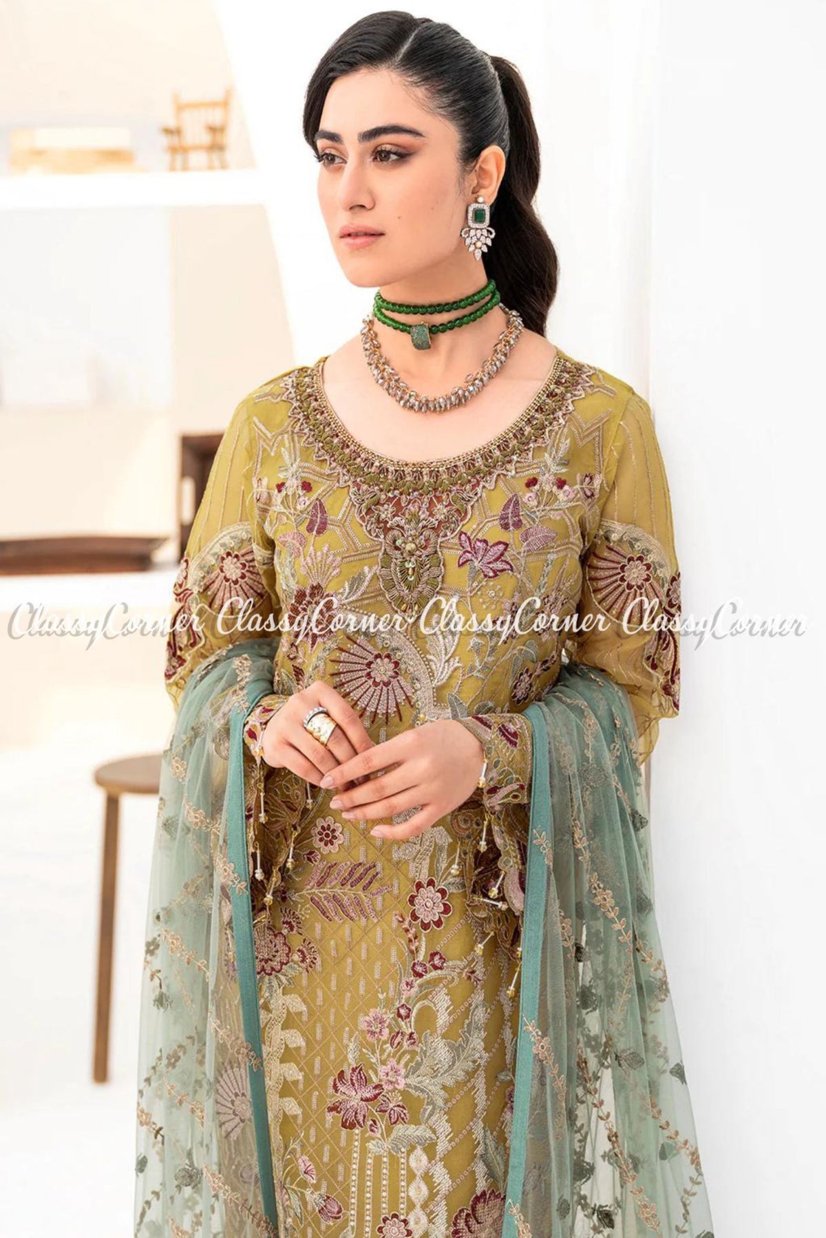 pakistani wedding outfits online