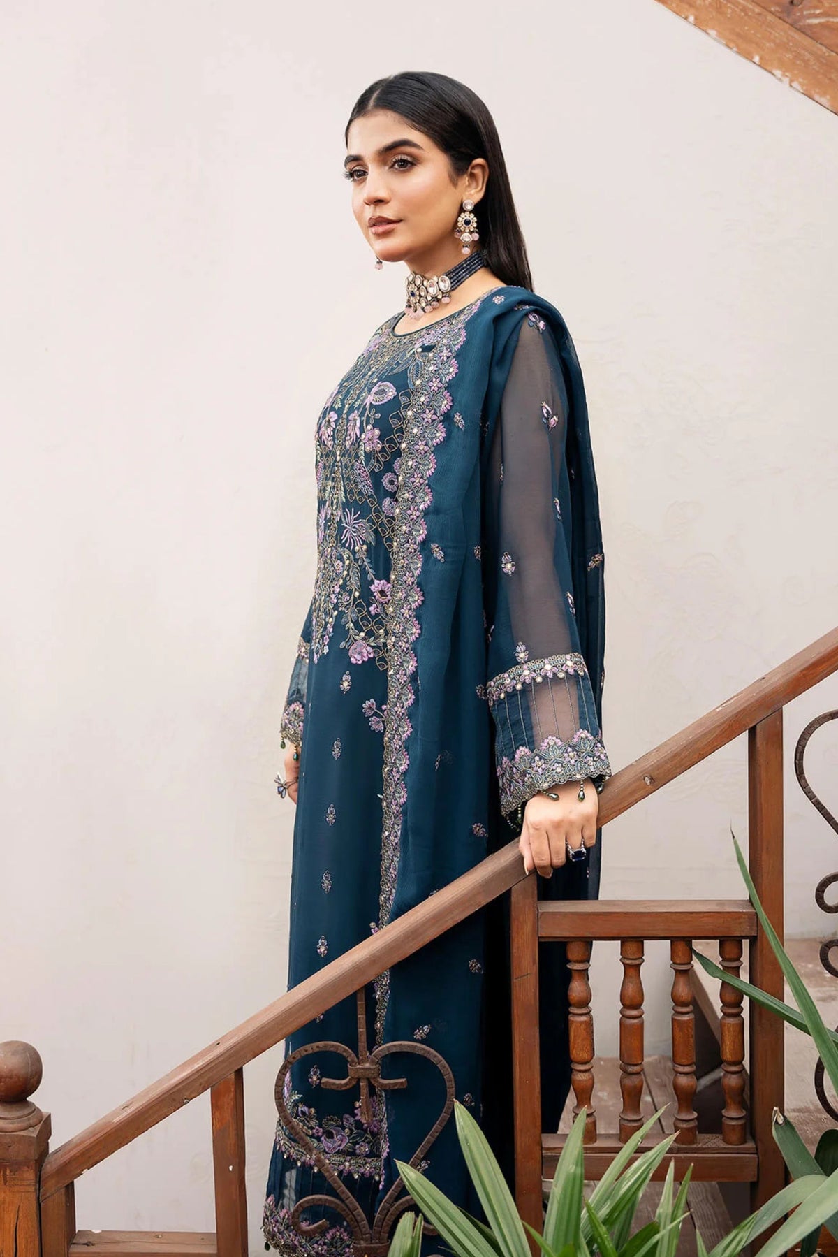 Pakistani Party Wear Suits For Weddings