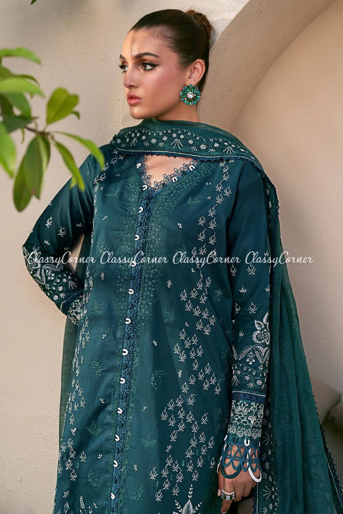 Pakistani Guest wears for wedding