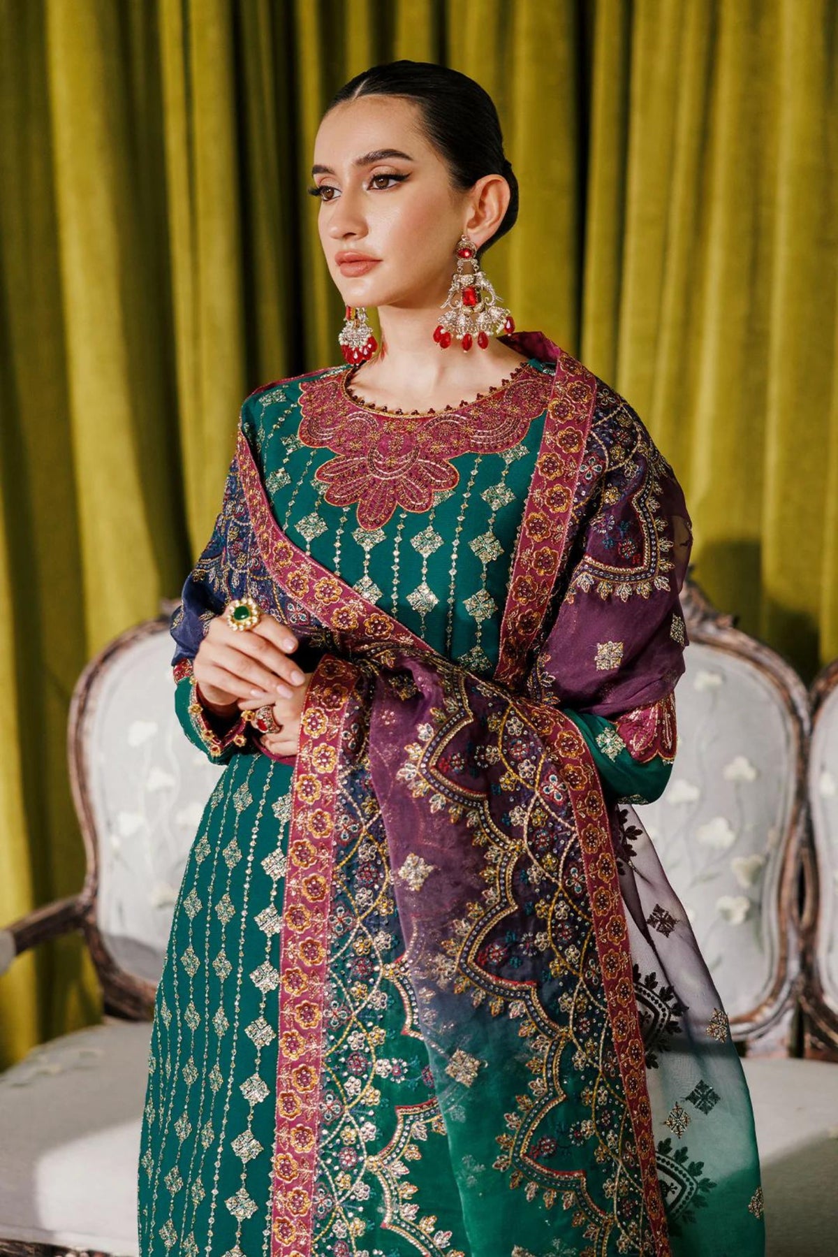 Pakistani Wedding Party Outfits