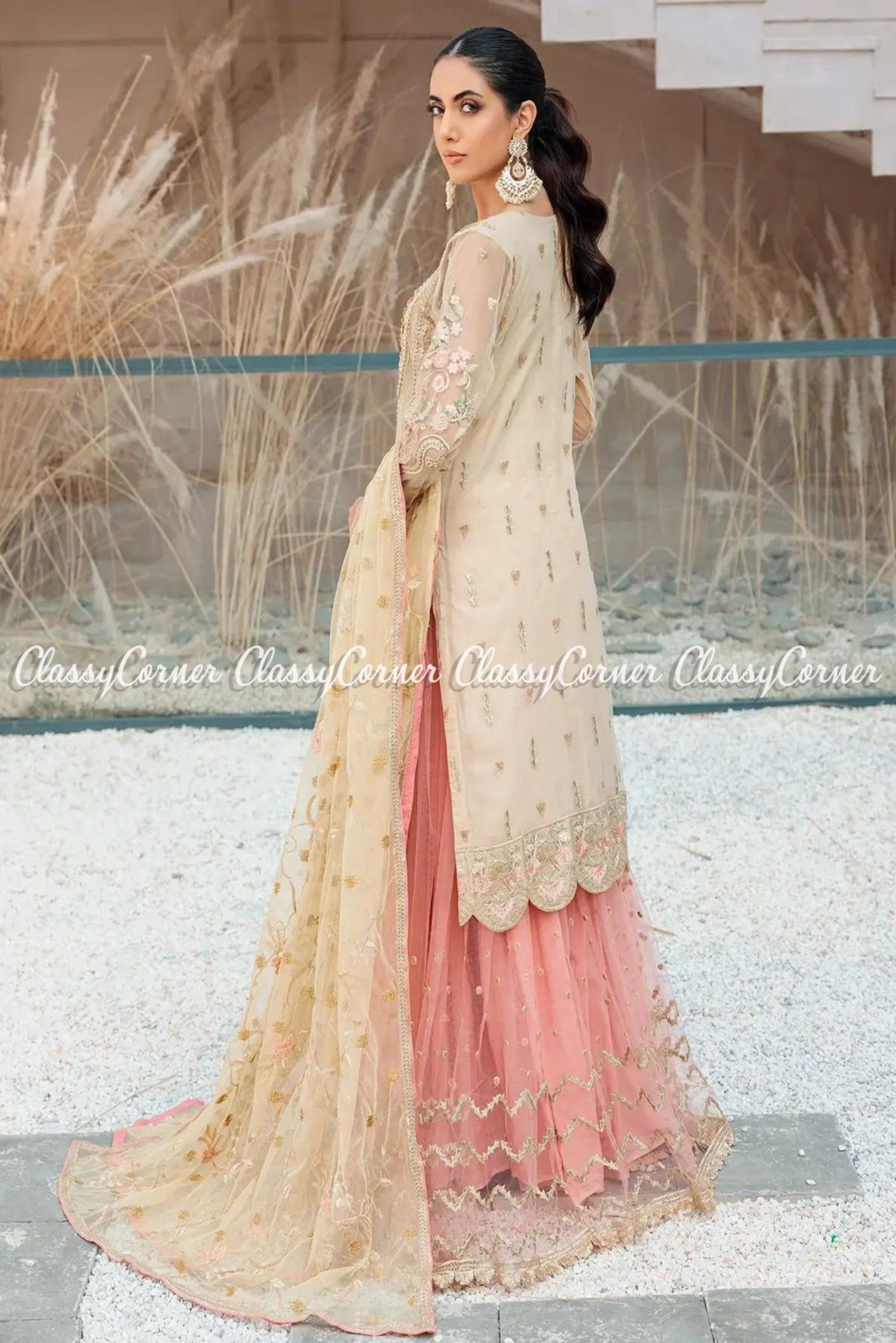 Sharara dress hotsell design pakistani 2019