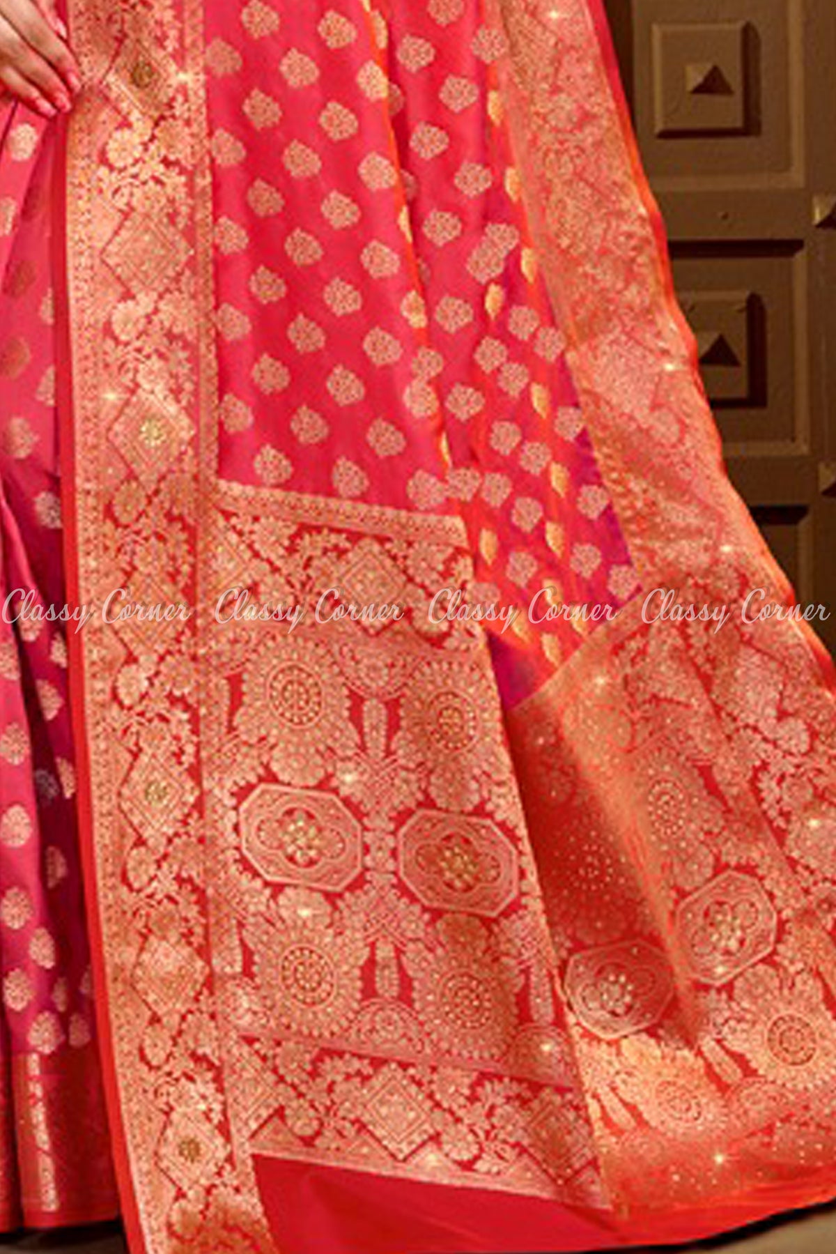 Fuchsia Red Silk Banarasi Saree with Golden Zari Work - Classy Corner